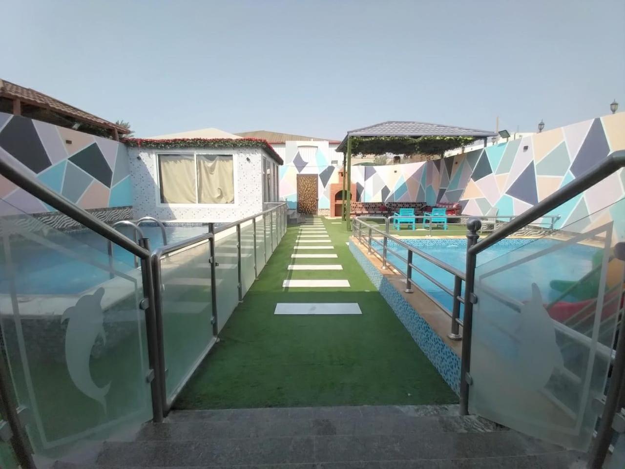شاليهات الكوخ السويسري وأكوابارك Villa Ash Shishah Bagian luar foto