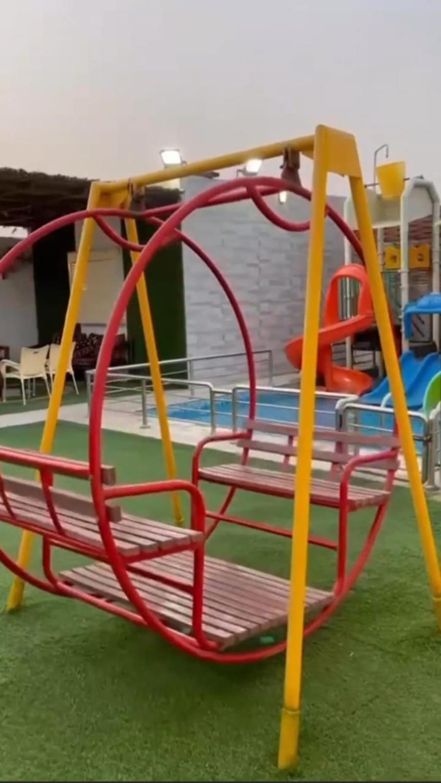شاليهات الكوخ السويسري وأكوابارك Villa Ash Shishah Bagian luar foto