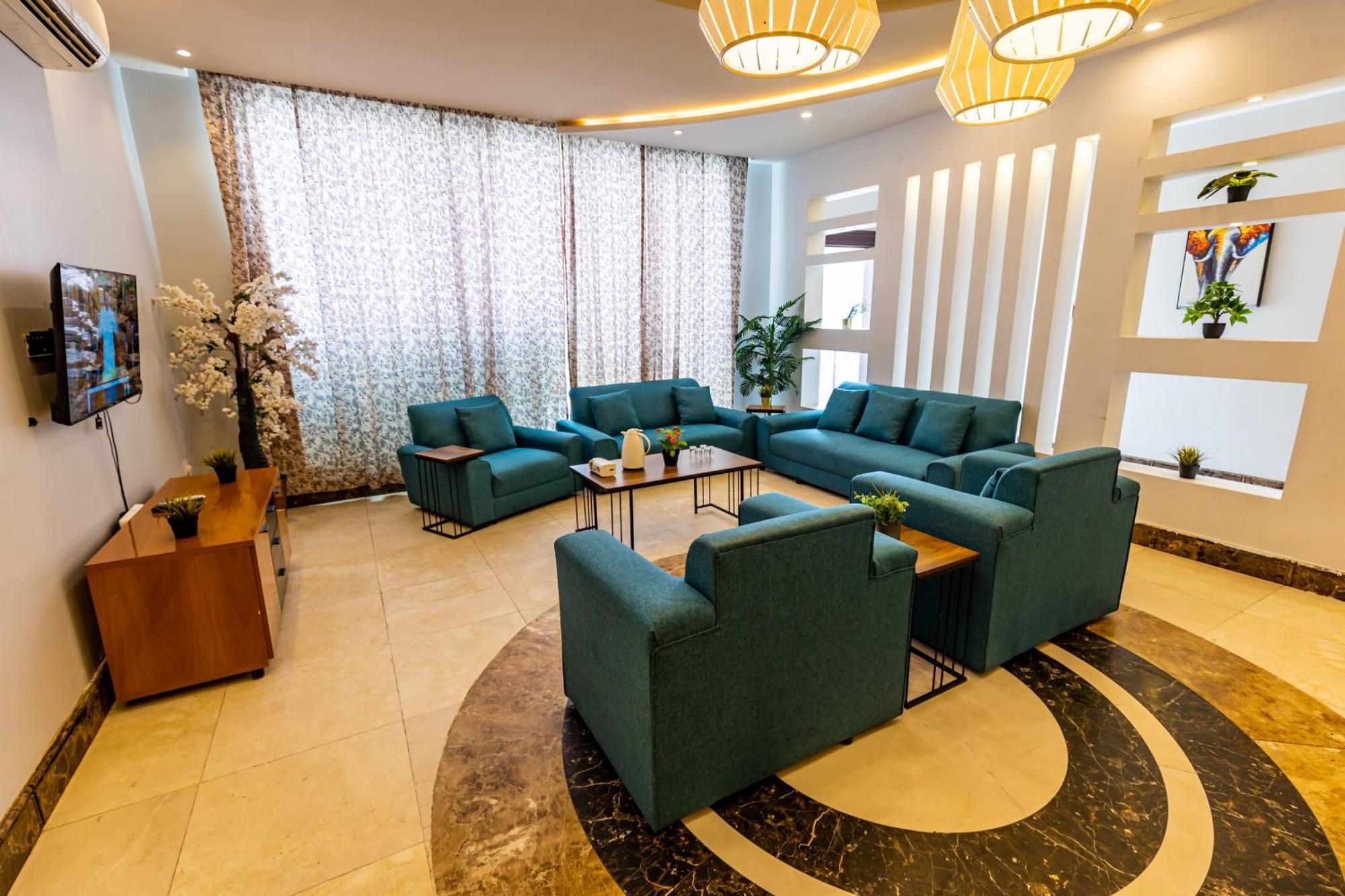 شاليهات الكوخ السويسري وأكوابارك Villa Ash Shishah Bagian luar foto
