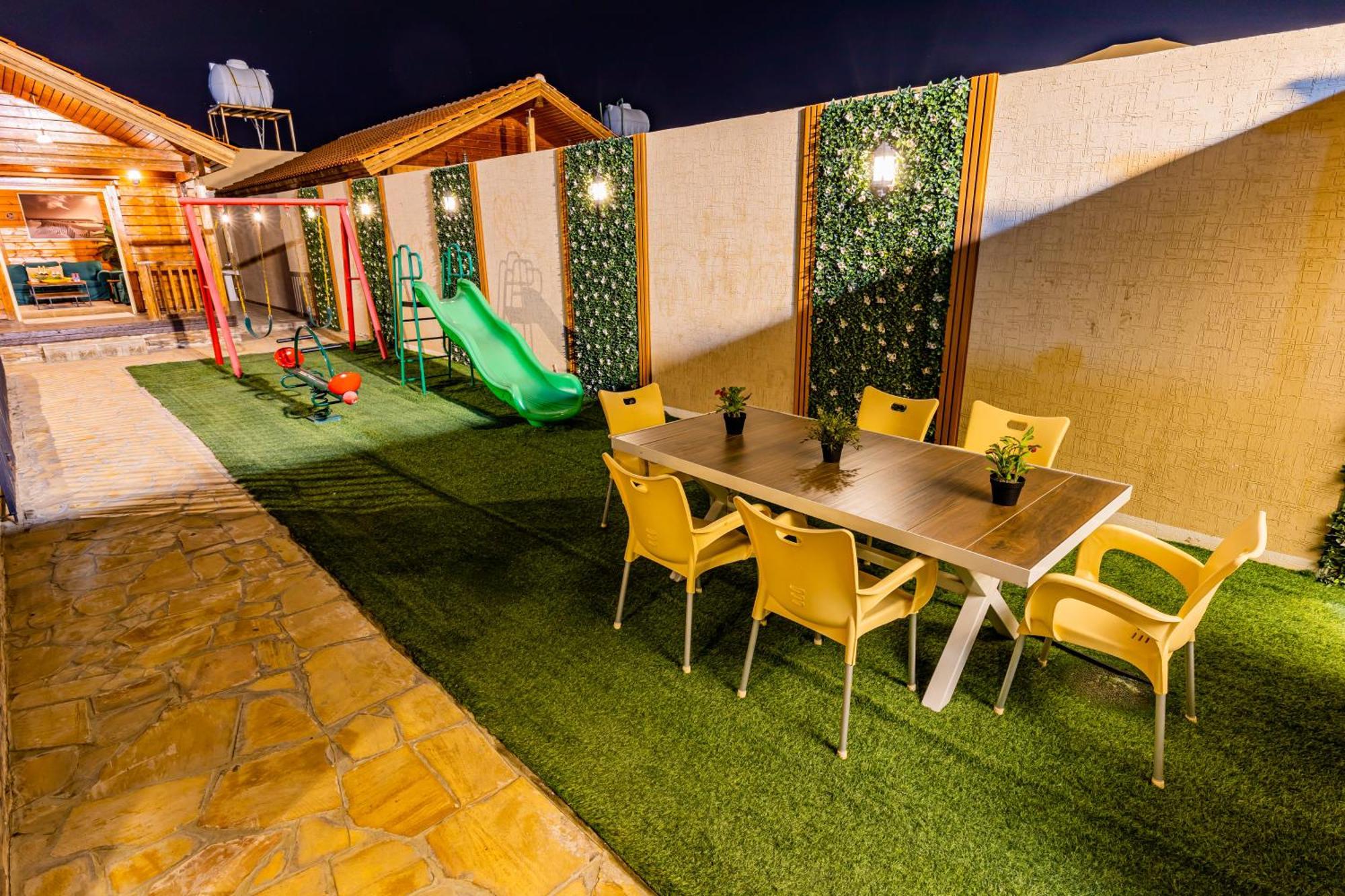 شاليهات الكوخ السويسري وأكوابارك Villa Ash Shishah Bagian luar foto
